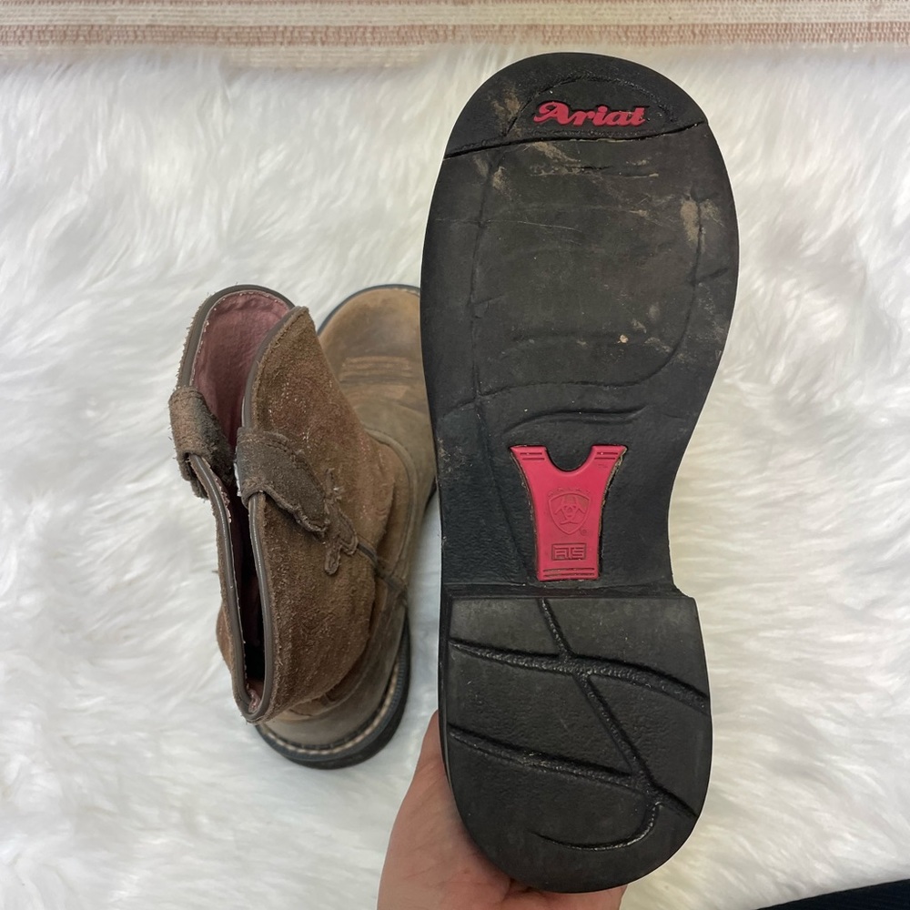 * | Ariat | kids boots. Size 8. - Picture 2 of 6